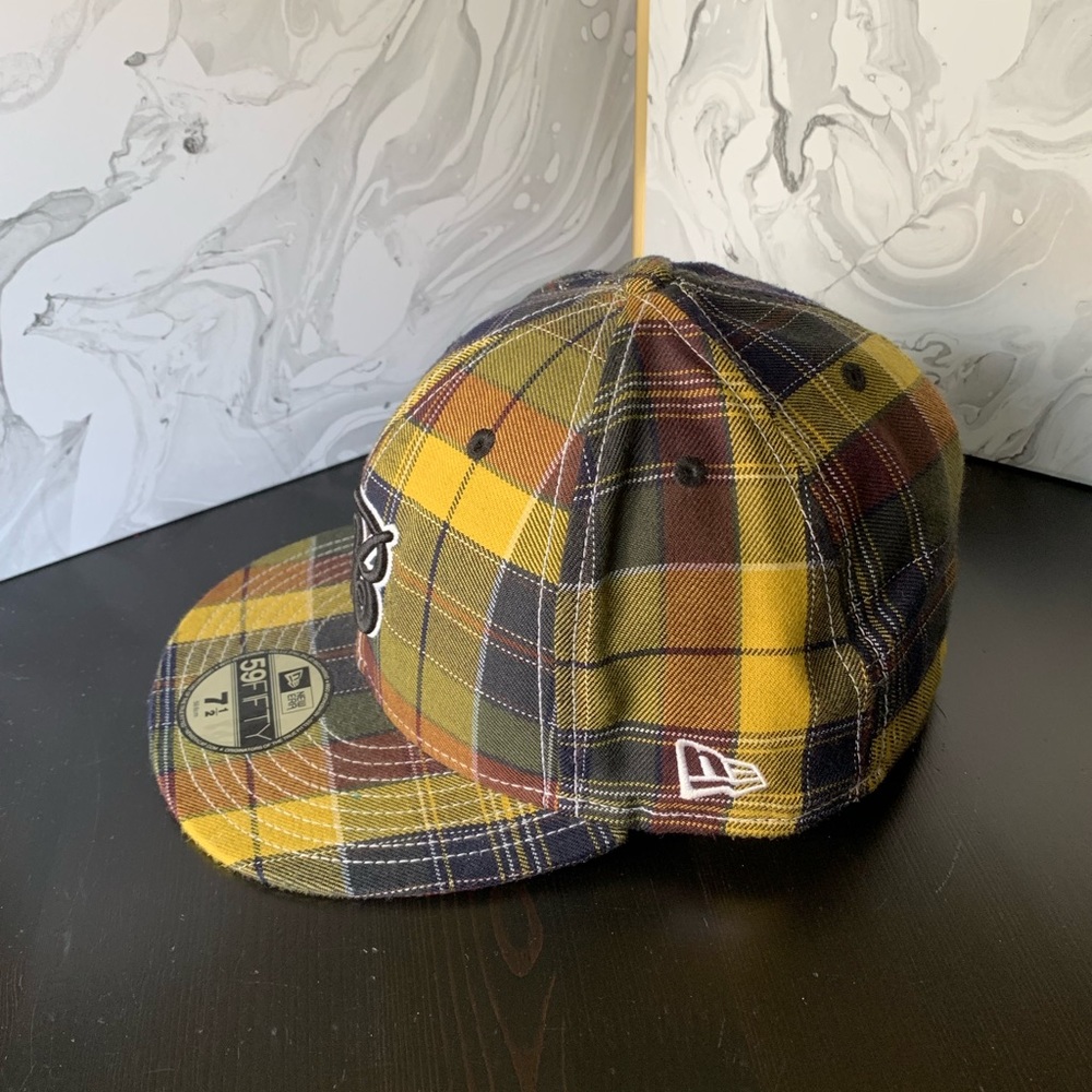 NEW ERA X Billabong hat - Picture 2 of 5
